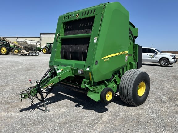 2019 John Deere 560R Equipment Image0