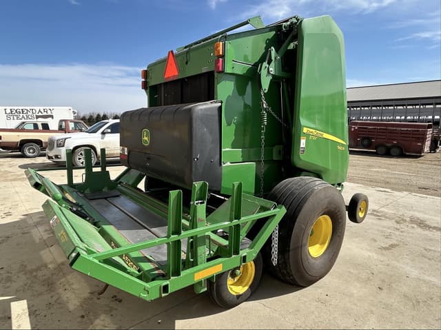 Image of John Deere 560R equipment image 2