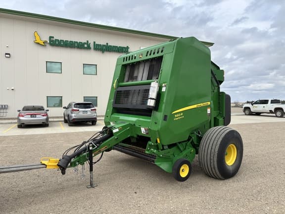Image of John Deere 560R Silage Special equipment image 2