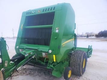 Main image John Deere 560R