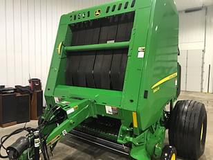 Main image John Deere 560R 3