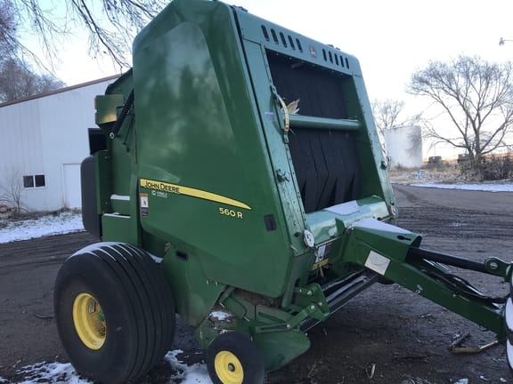 Main image John Deere 560R