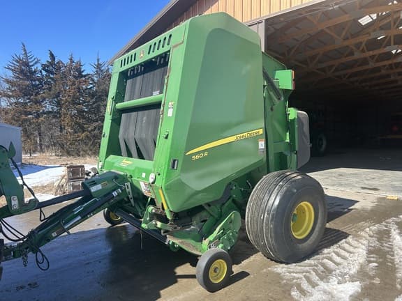 Image of John Deere 560R equipment image 1