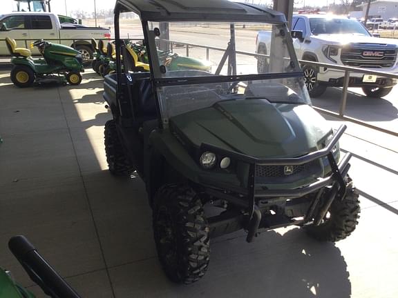 Image of John Deere XUV 590M equipment image 3