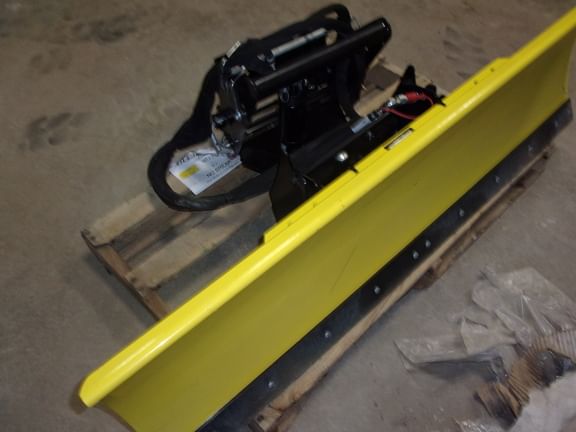 Main image John Deere 60" Front Blade