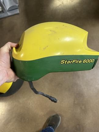Image of John Deere StarFire 6000 Image 0