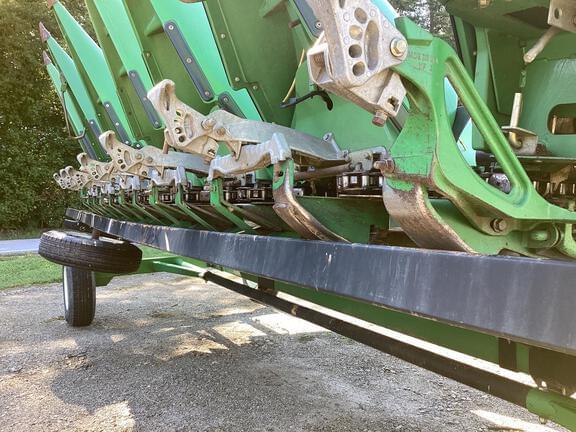 Image of John Deere 606C equipment image 4