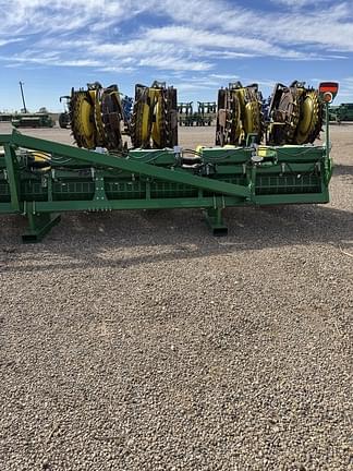 Image of John Deere 608SH equipment image 3