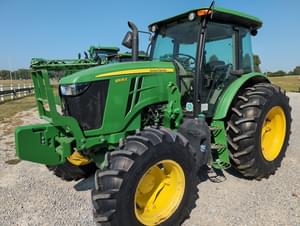 2019 John Deere 6105E Image