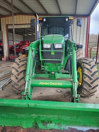 Image of John Deere 6105E equipment image 2