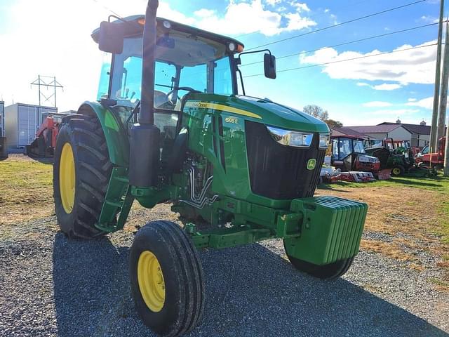 Image of John Deere 6105E equipment image 1