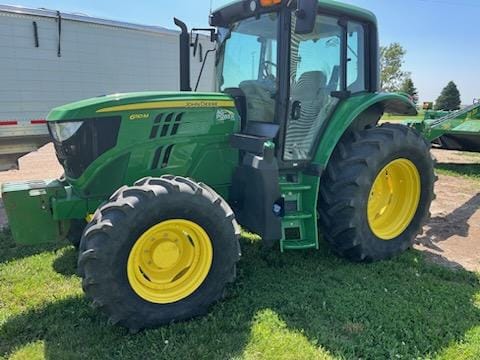 2019 John Deere 6110M Equipment Image0
