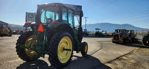 Image of John Deere 6110M equipment image 4