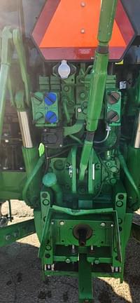 Image of John Deere 6110M equipment image 3