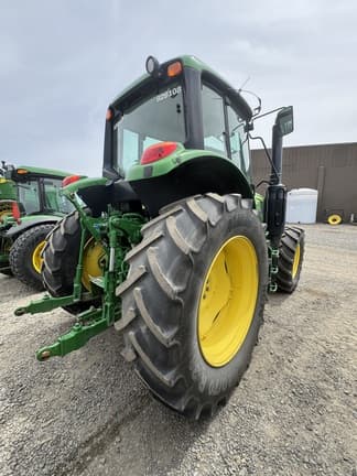 Image of John Deere 6110M equipment image 4