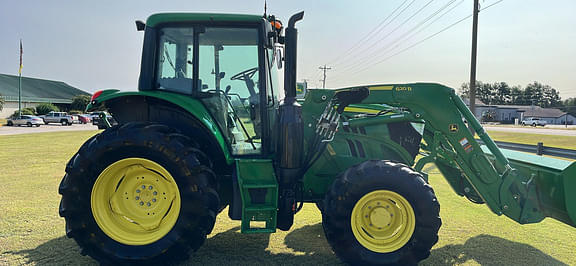 Image of John Deere 6110M equipment image 2