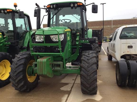 Image of John Deere 6110M equipment image 1