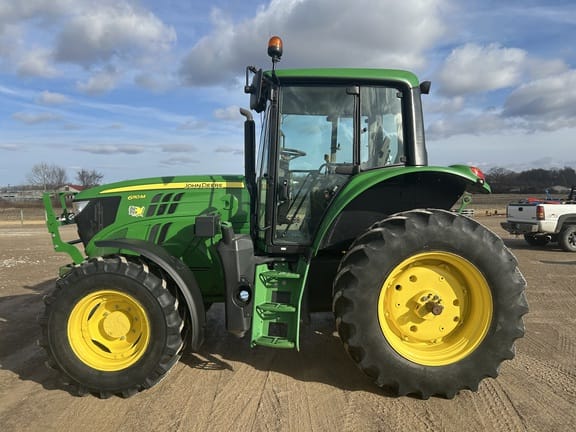 Main image John Deere 6110M