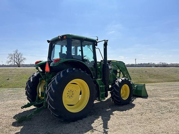 Image of John Deere 6110M equipment image 4