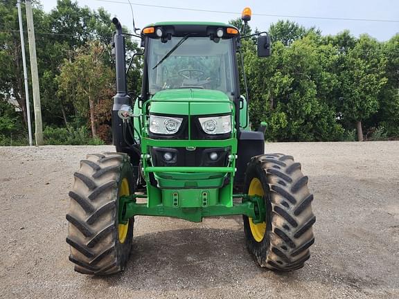 Image of John Deere 6110M equipment image 1