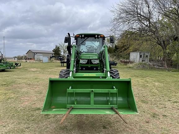 Image of John Deere 6110M equipment image 1