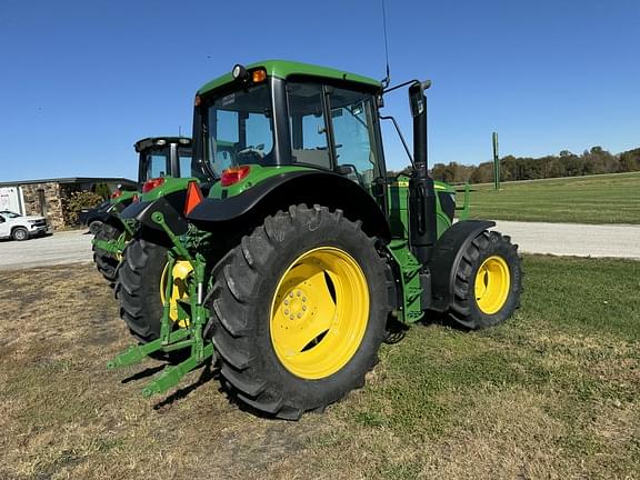 Image of John Deere 6110M equipment image 4