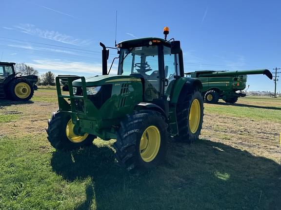 Image of John Deere 6110M equipment image 1