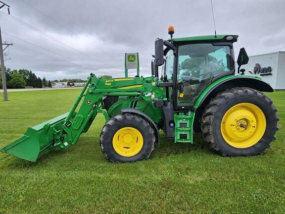 Image of John Deere 6110R equipment image 1