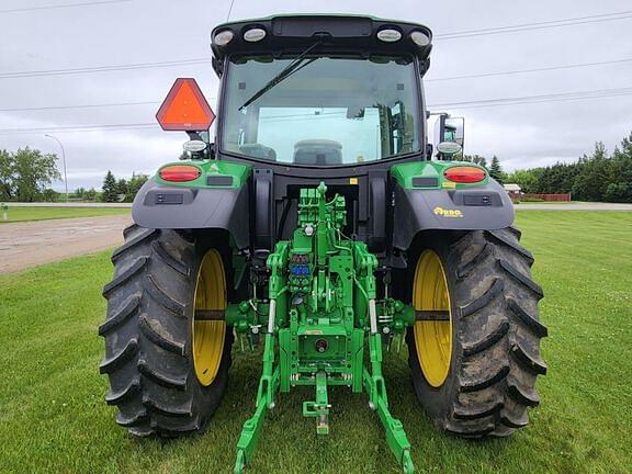 Image of John Deere 6110R equipment image 3