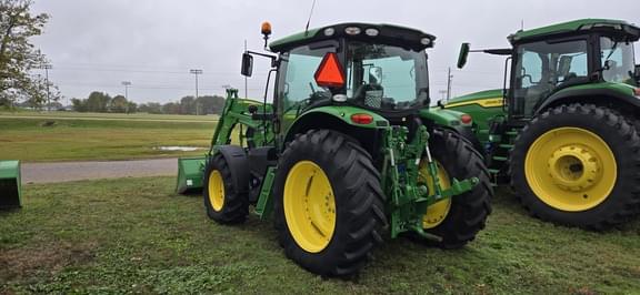 Image of John Deere 6110R equipment image 2