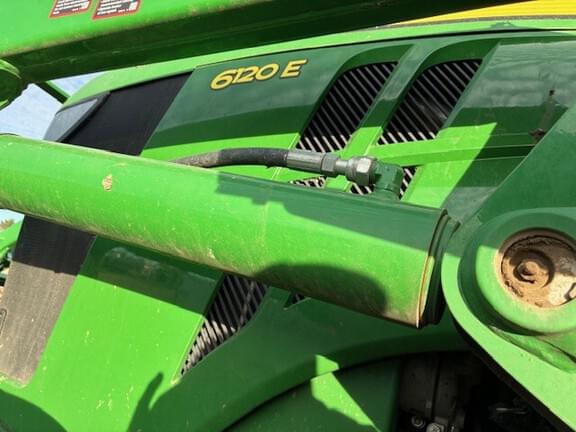 Image of John Deere 6120E equipment image 2