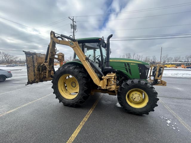 Image of John Deere 6120E equipment image 1