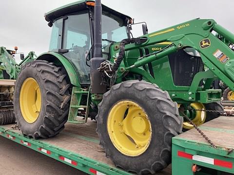 Image of John Deere 6120E equipment image 2