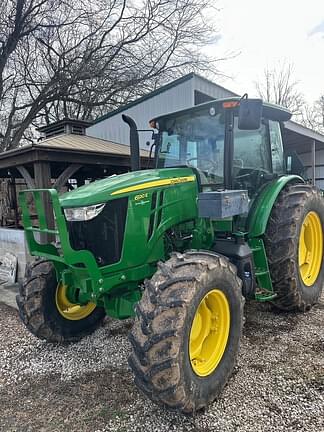 Image of John Deere 6120E equipment image 1