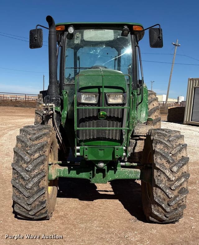 Image of John Deere 6120E equipment image 1