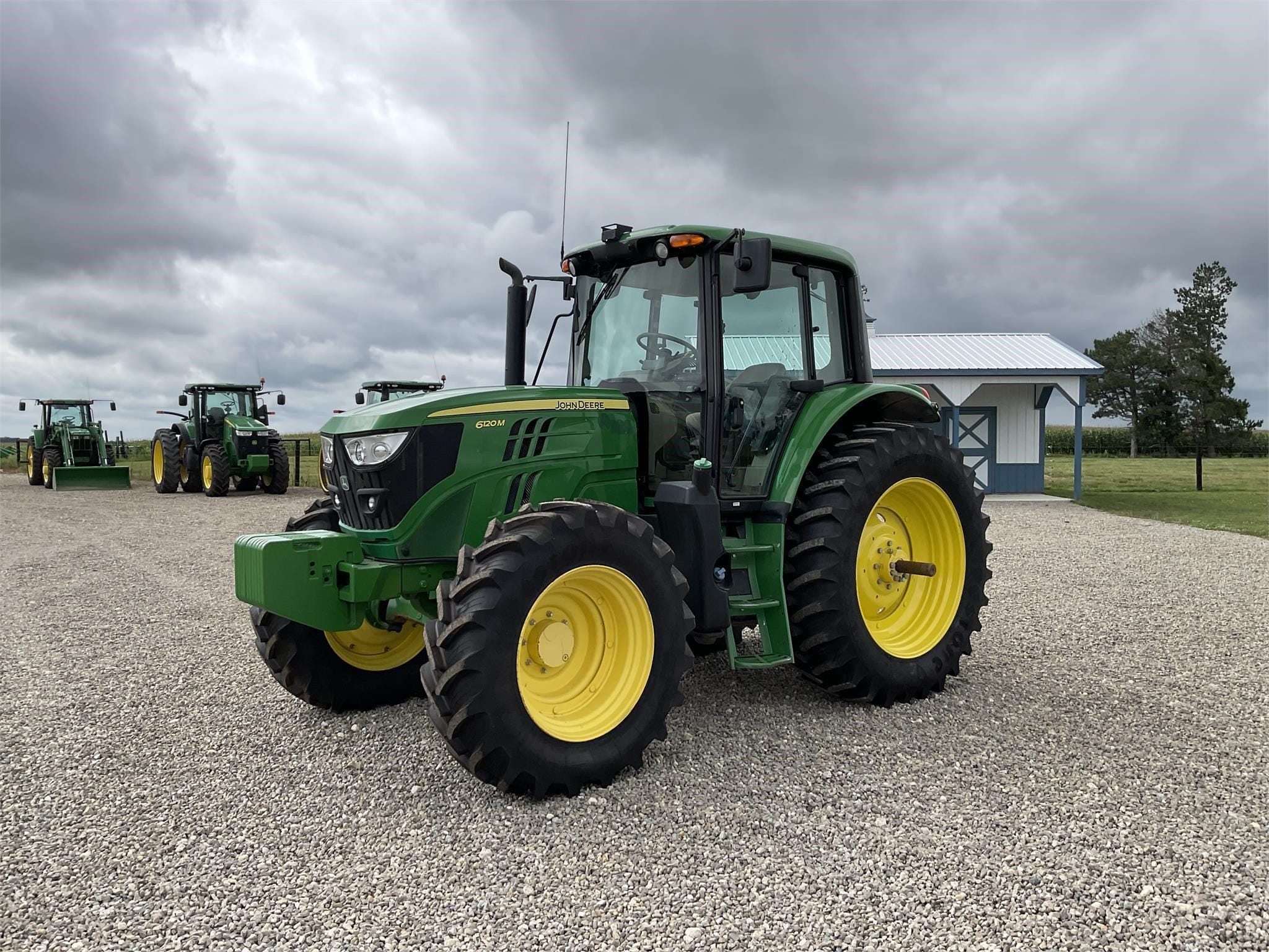 2019 John Deere 6120M Equipment Image0