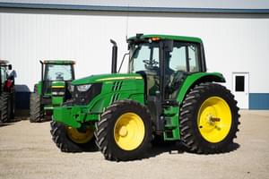 2019 John Deere 6120M Image