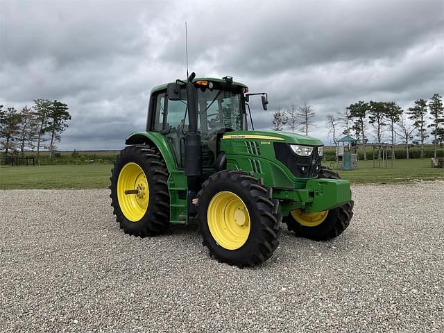 Image of John Deere 6120M equipment image 2