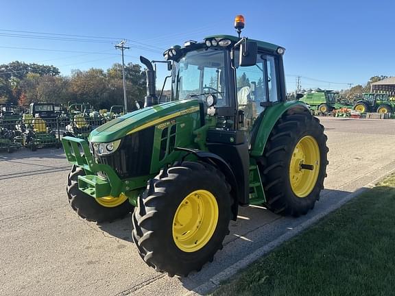 Image of John Deere 6120M equipment image 4