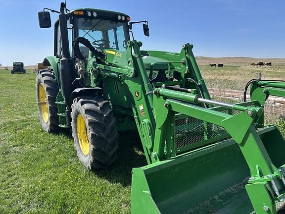 Image of John Deere 6120M Primary image