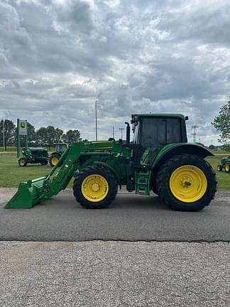 Image of John Deere 6120M equipment image 1