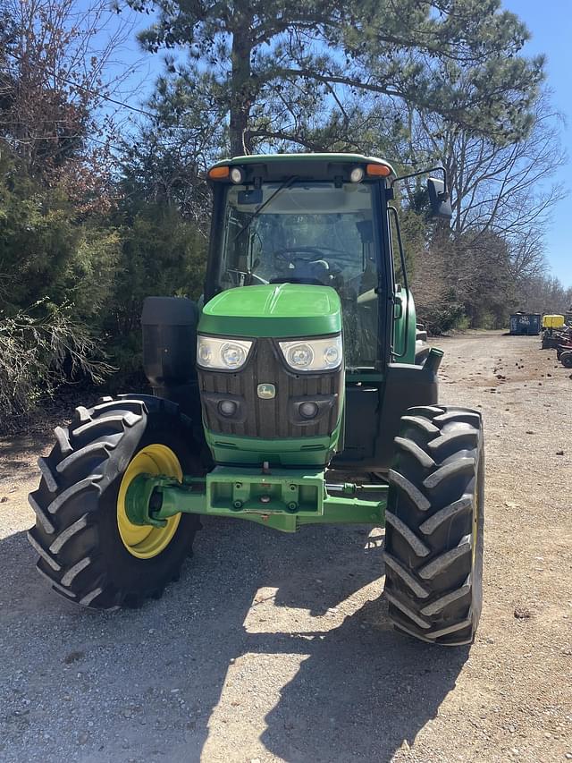 Image of John Deere 6120M equipment image 3