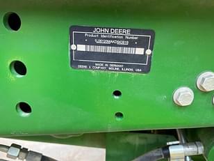 Main image John Deere 6120M 11