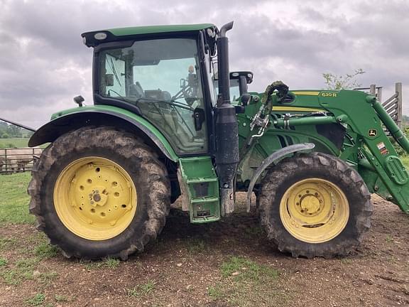 Image of John Deere 6120R equipment image 4