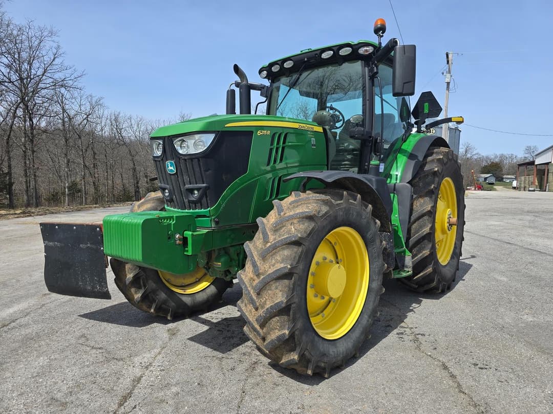 Image of John Deere 6215R Primary image