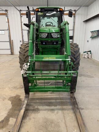 Image of John Deere 6130M equipment image 4
