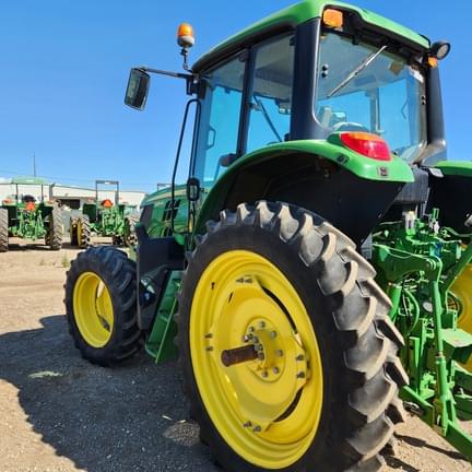 Image of John Deere 6130M equipment image 2