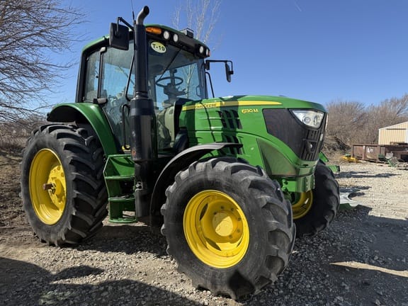2019 John Deere 6130M Equipment Image0