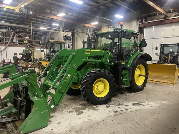 Image of John Deere 6130R equipment image 2