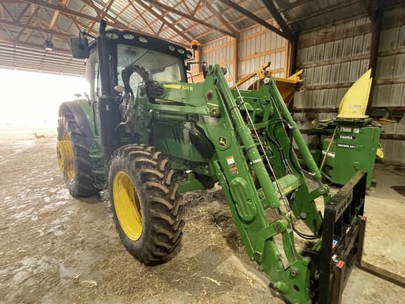 Image of John Deere 6130R equipment image 1